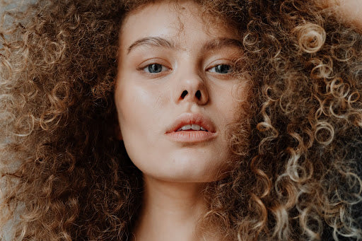 What Are the Best Hair Towels for a Curly Hair?